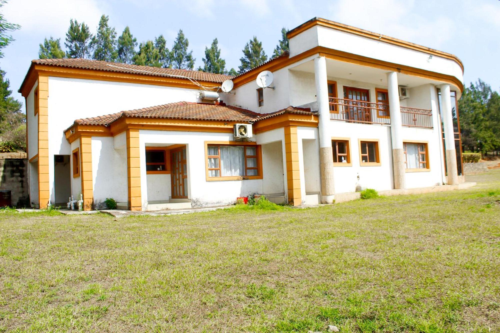 The Rest Camp Lodge And B&B มันซีนี ภายนอก รูปภาพ